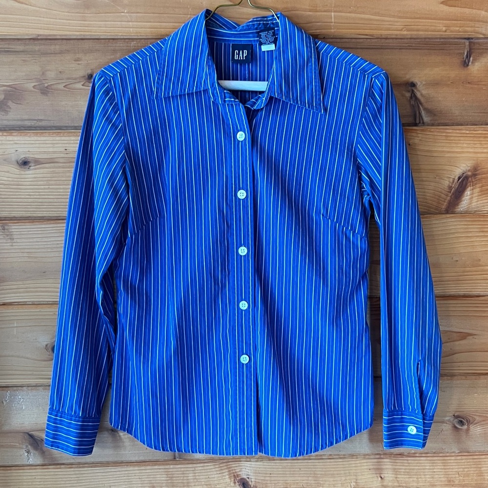 GAP Blue Striped Button Down Collared Shirt XS